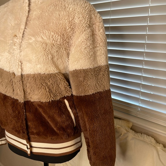 Beach Riot Color Block Teddy Bomber Jacket - Picture 3 of 7